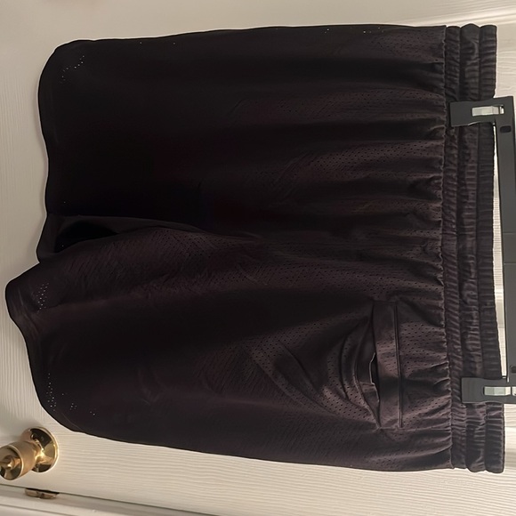 Puma x TMC Everyday Hussle Mesh Shorts Black w/ Black Drawstring - Picture 3 of 8